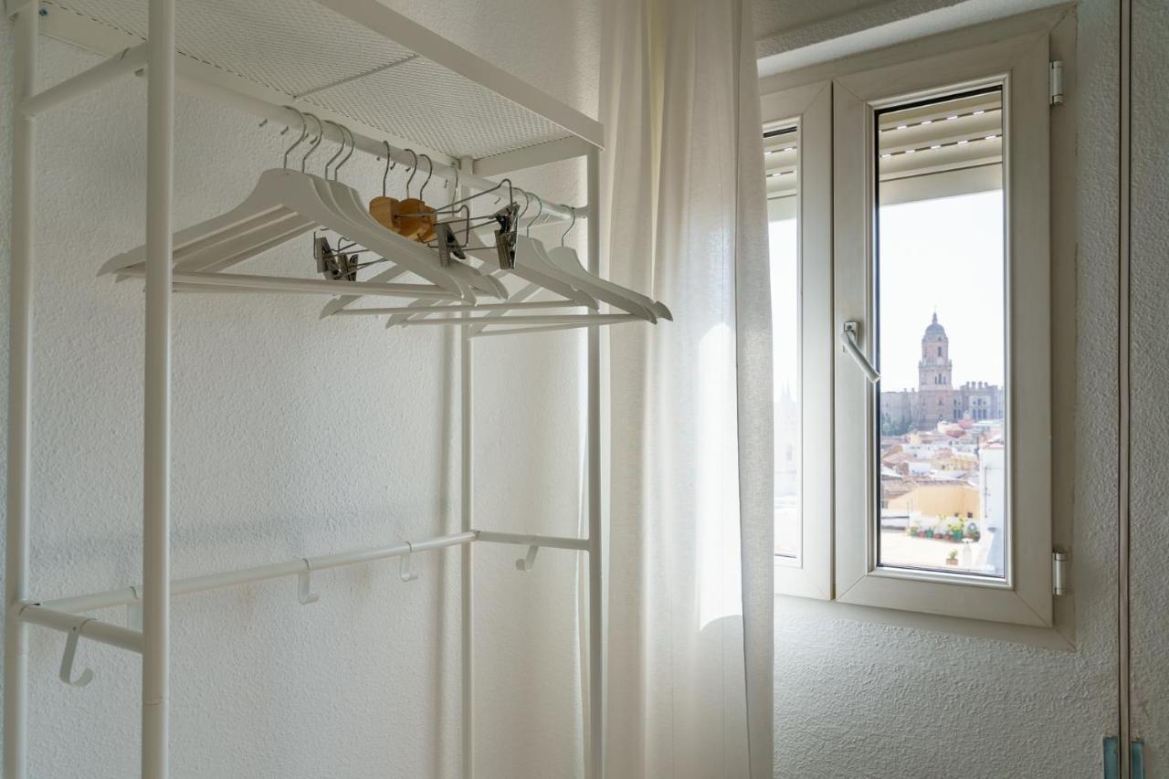 Maisuit Apartment Malaga City Center Bagian luar foto