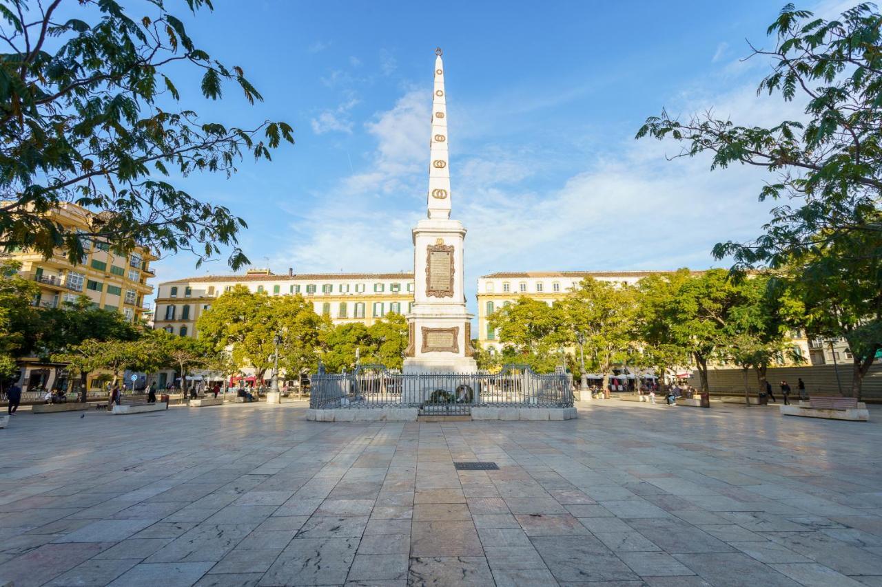 Maisuit Apartment Malaga City Center Bagian luar foto