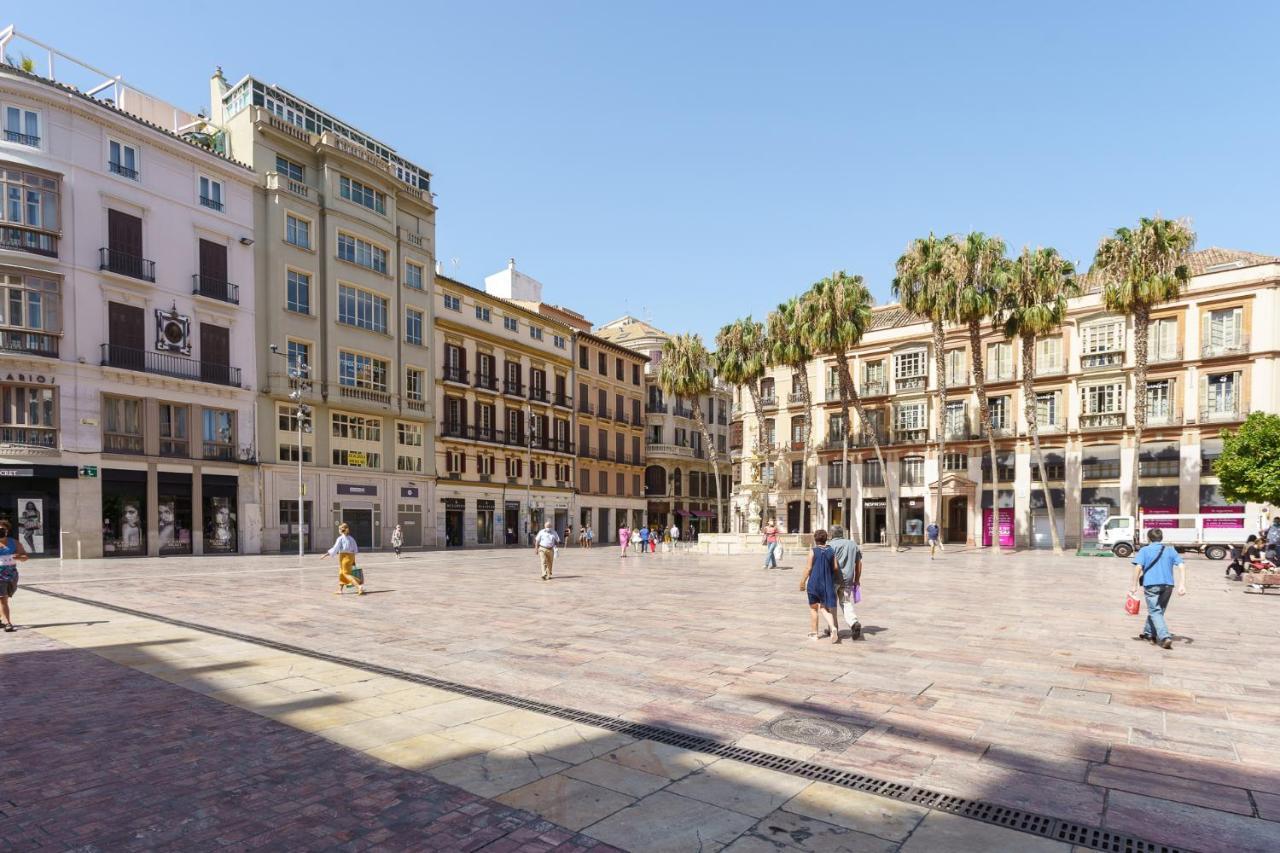 Maisuit Apartment Malaga City Center Bagian luar foto