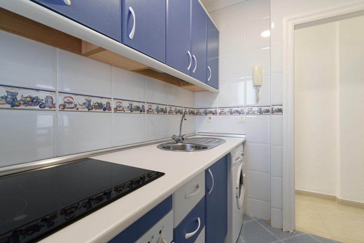 Maisuit Apartment Malaga City Center Bagian luar foto