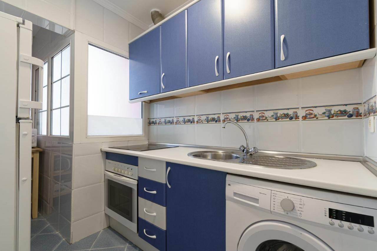 Maisuit Apartment Malaga City Center Bagian luar foto